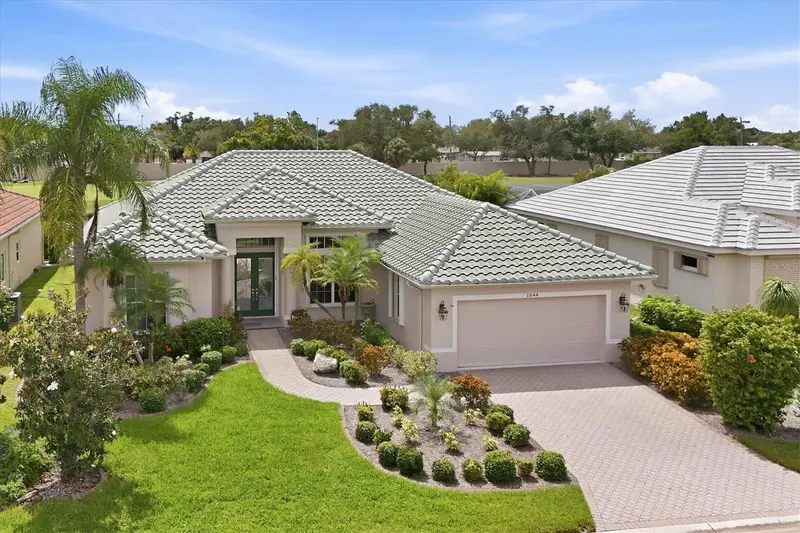 1044 GROUSE WAY, VENICE