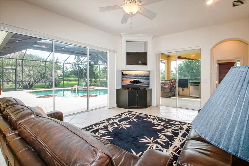 Thumbnail 35