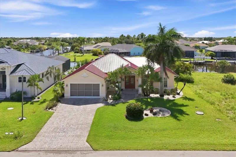 15532 ALSASK CIRCLE, PORT CHARLOTTE, photo 2 of 55