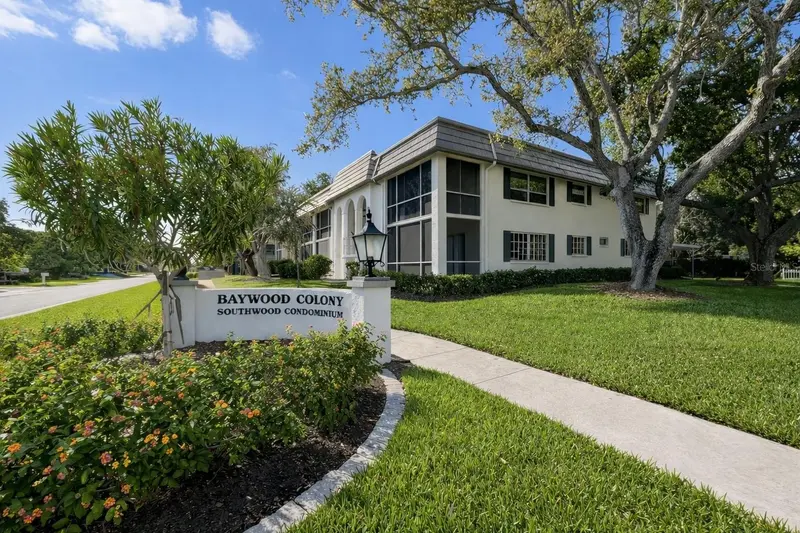 1741 SOUTHWOOD STREET #1741, SARASOTA