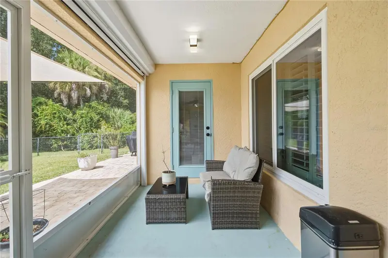 Thumbnail 37