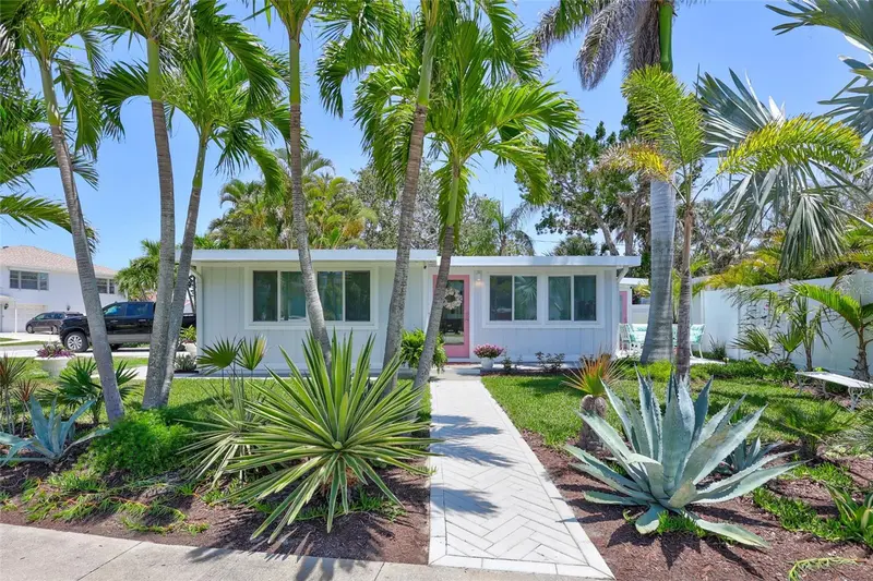 643 CALLE DEL OTONO, SARASOTA