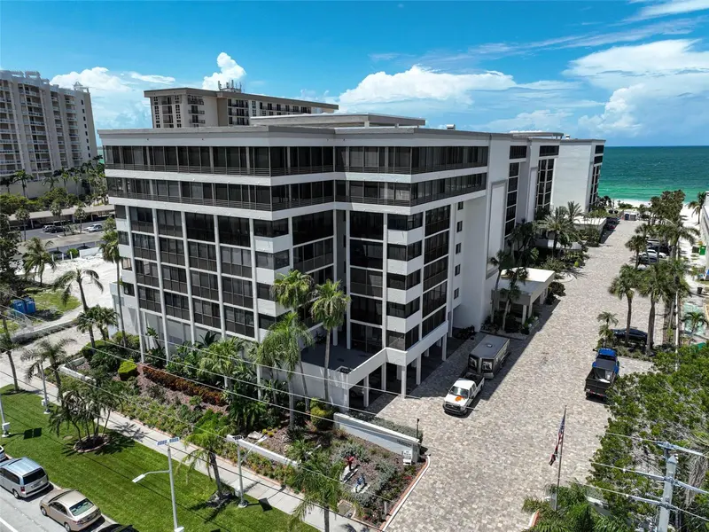 1100 BENJAMIN FRANKLIN DRIVE #802, SARASOTA