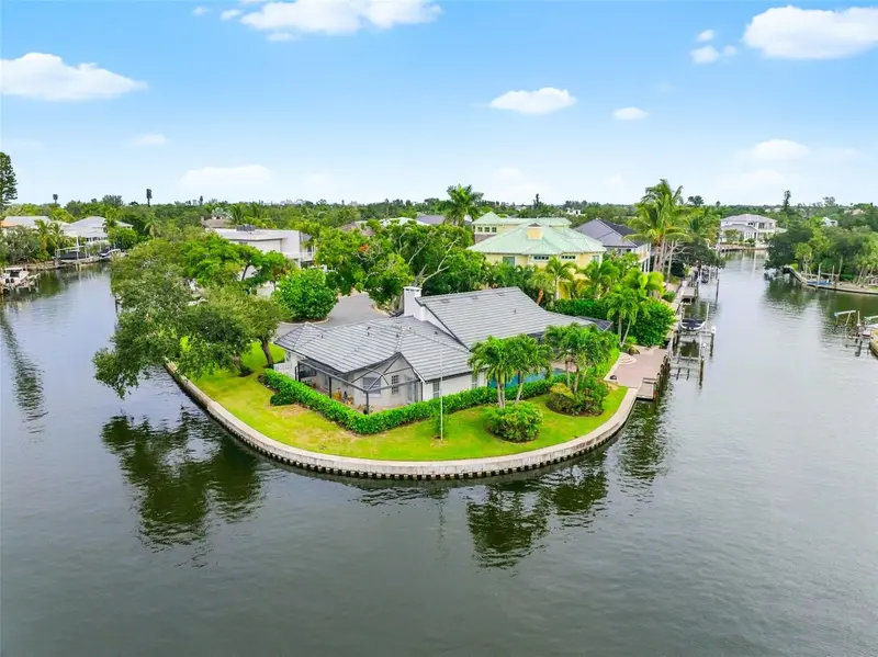 500 VENICE LANE, SARASOTA, photo 3 of 59