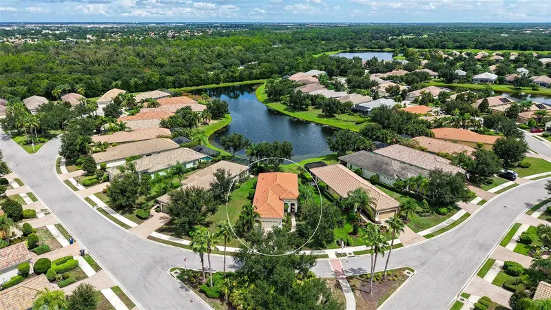 7159 WESTHILL COURT, LAKEWOOD RANCH