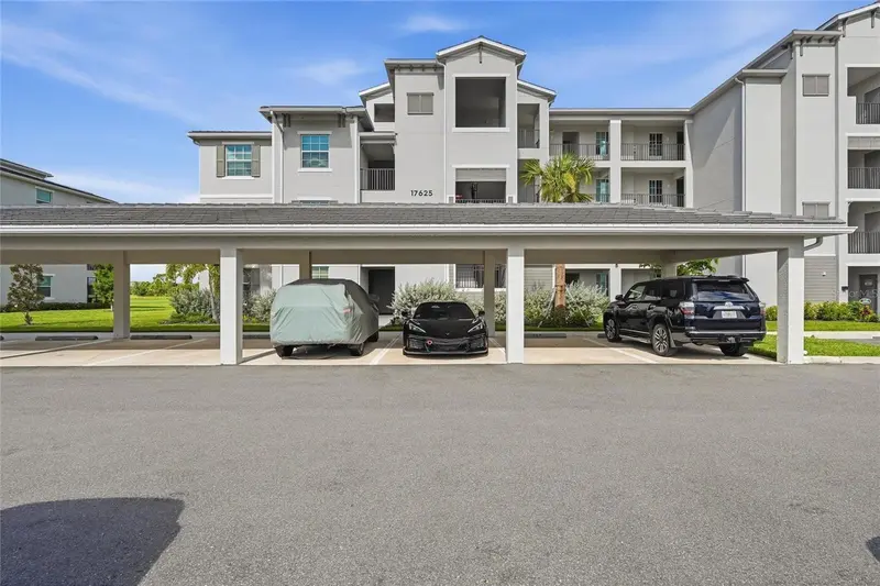 17625 OPAL SAND DRIVE #304, VENICE
