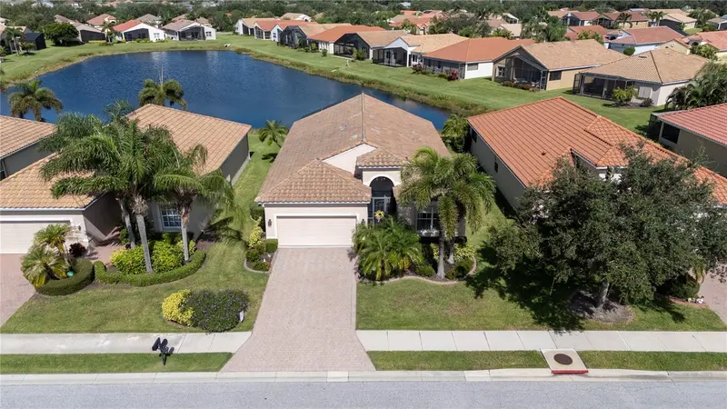 6725 41ST STREET CIRCLE, SARASOTA