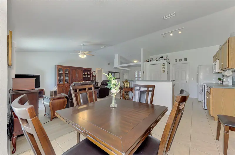 Thumbnail 28