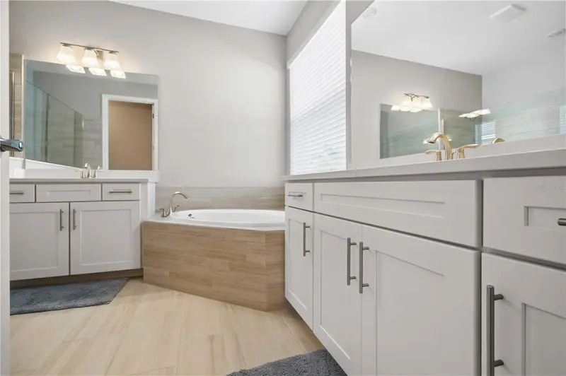 Thumbnail 26