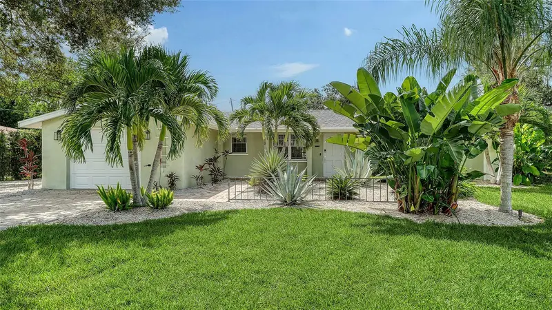 2510 BISPHAM ROAD, SARASOTA