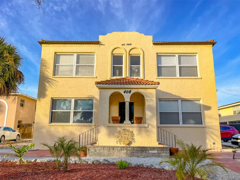 408 ARMADA ROAD #1, VENICE