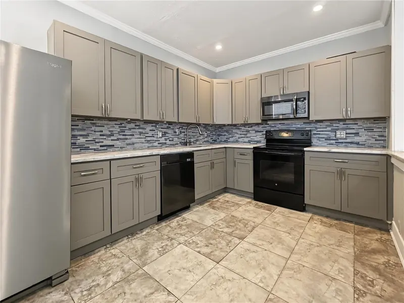 408 ARMADA ROAD #1, VENICE, photo 3 of 12