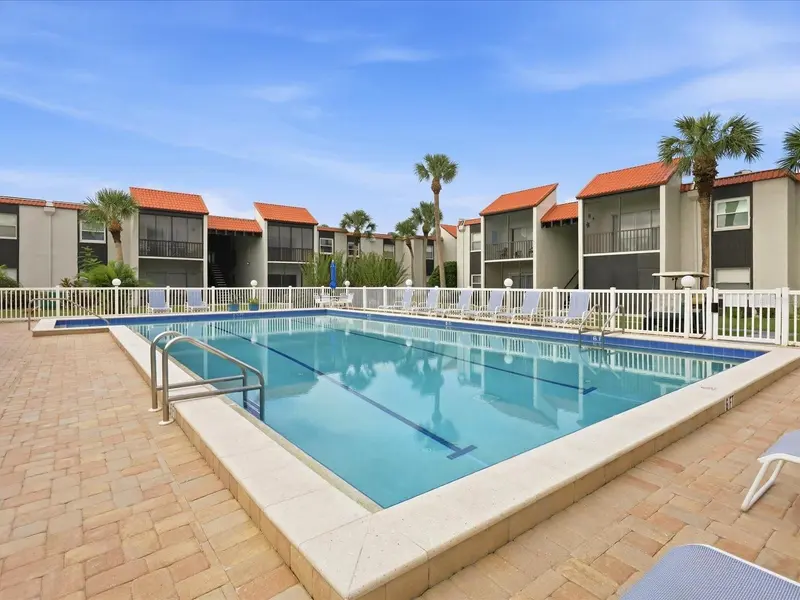 Thumbnail 33