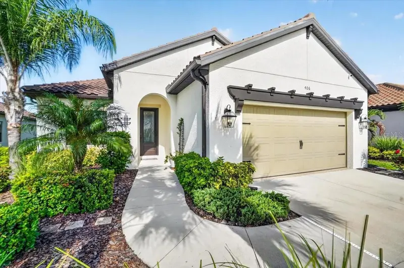 406 ARIANO AVENUE, NOKOMIS