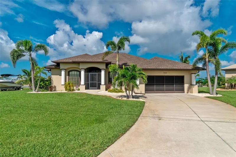 15658 STUART CIRCLE, PORT CHARLOTTE