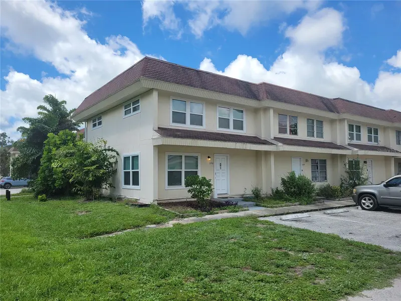 3756 AMHERST WAY #1, SARASOTA