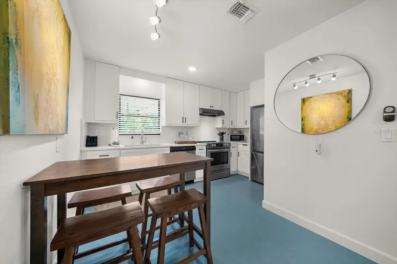 Thumbnail 60