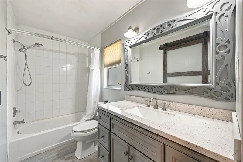 Thumbnail 28