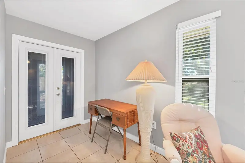 2703 FOREST KNOLL DRIVE #B, SARASOTA, photo 3 of 21