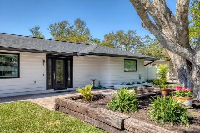 2553 PAULSTAN COURT, SARASOTA