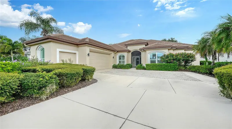 2494 DICK WILSON DRIVE, SARASOTA, photo 2 of 2