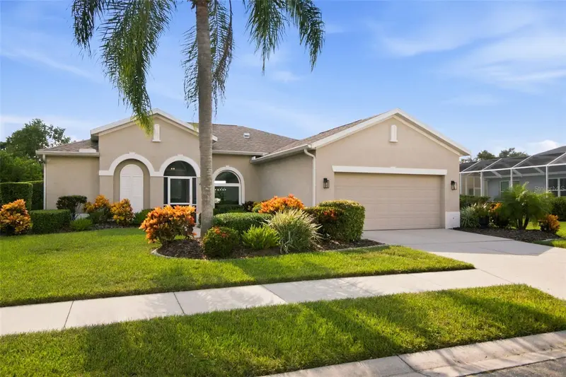 414 LONDONDERRY DRIVE, SARASOTA