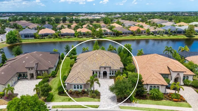 16720 BERWICK TERRACE, LAKEWOOD RANCH, photo 2 of 57