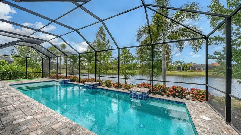 16720 BERWICK TERRACE, LAKEWOOD RANCH, photo 3 of 57