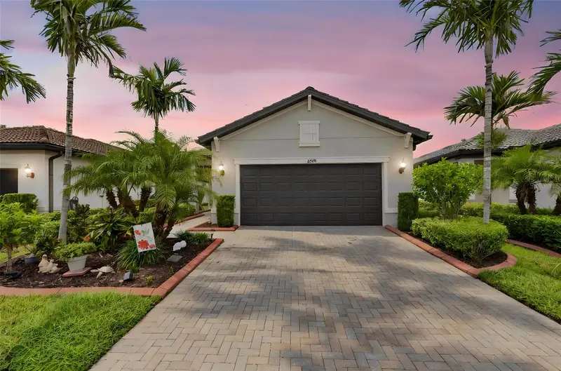 2588 DAISY DRIVE, NORTH PORT, photo 2 of 69