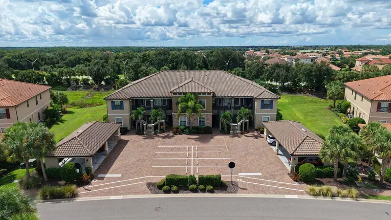 13702 MESSINA LOOP #104, LAKEWOOD RANCH