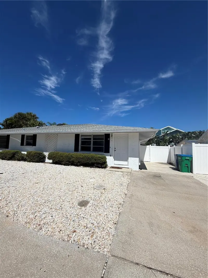 406 71ST ST #A, HOLMES BEACH