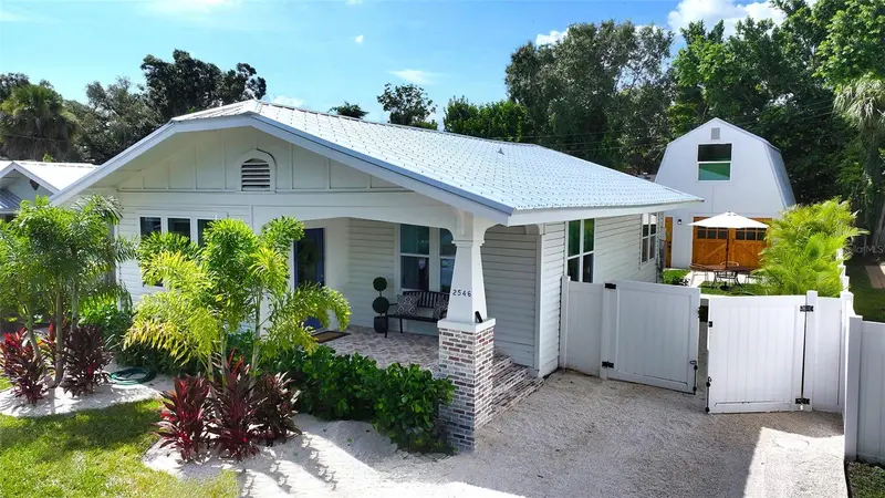 2546 LOMA LINDA STREET, SARASOTA