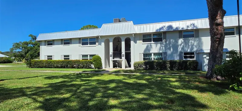 5800 HOLLYWOOD BOULEVARD #125, SARASOTA