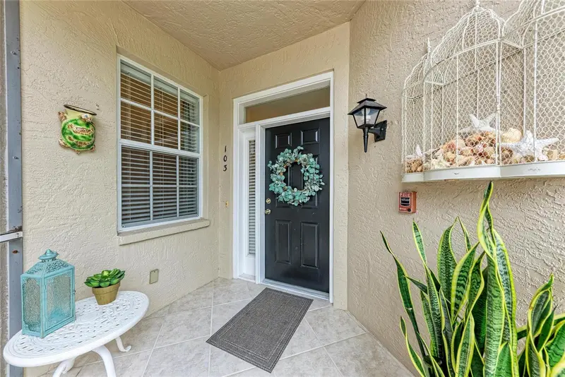 119 WOODBRIDGE DRIVE #103, VENICE