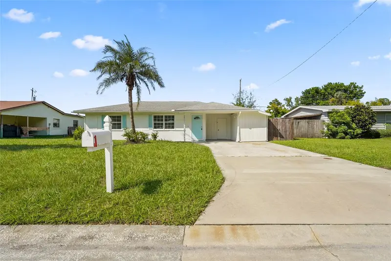 2901 POPLAR STREET, SARASOTA