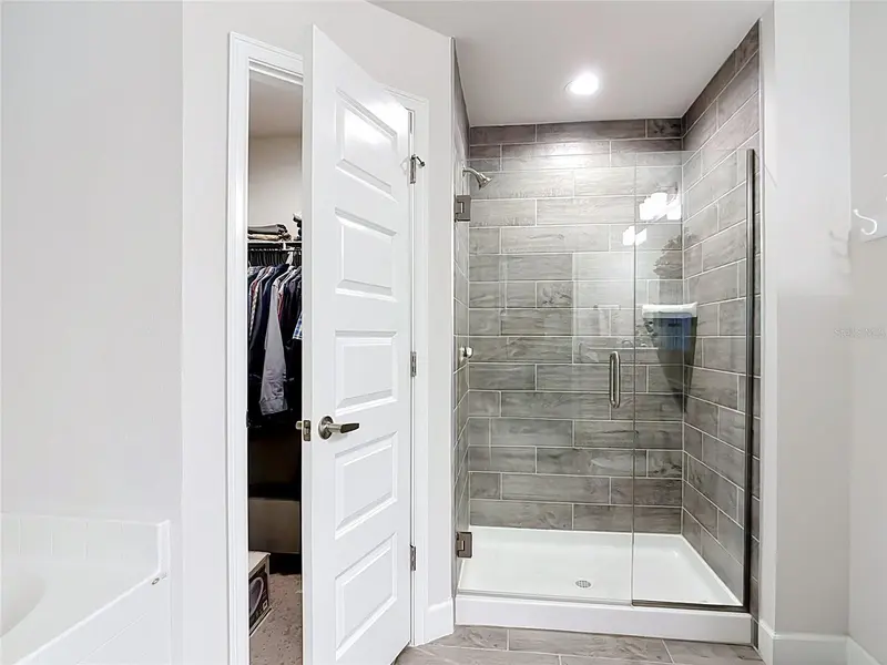 Thumbnail 39