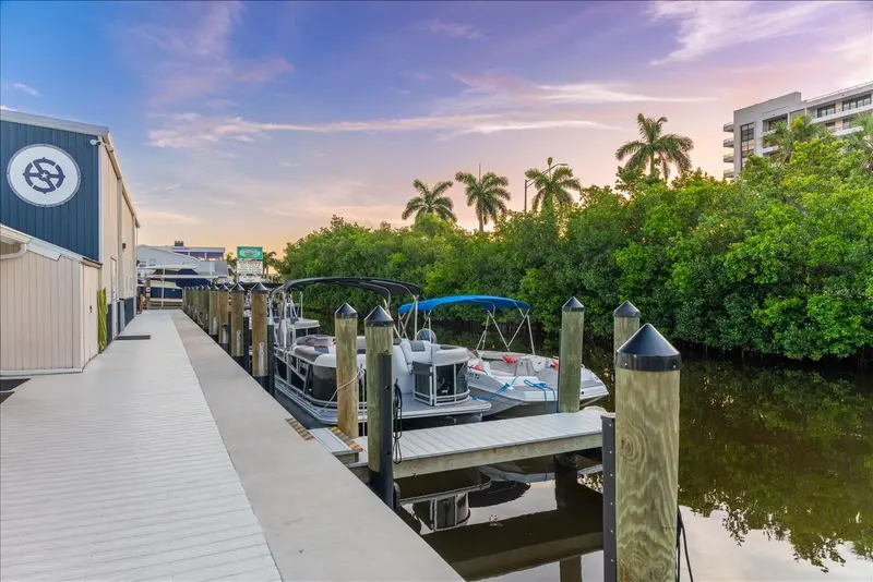 Thumbnail 73