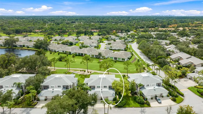5610 SHEFFIELD GREENE CIRCLE #6, SARASOTA