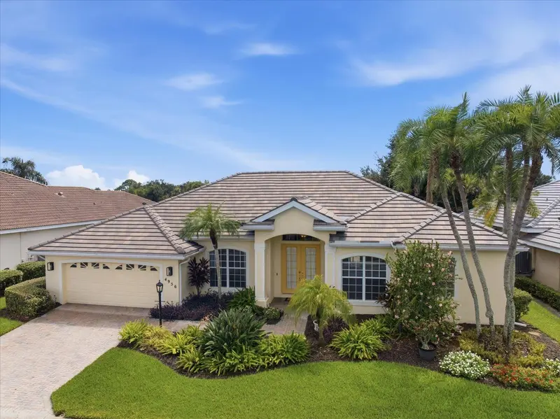 4956 BRIDGEHAMPTON BOULEVARD, SARASOTA