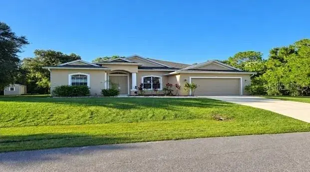 3621 MASSINI AVENUE, NORTH PORT