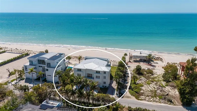 6529 GULFSIDE ROAD, LONGBOAT KEY