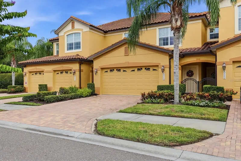 8115 MIRAMAR WAY #202, LAKEWOOD RANCH