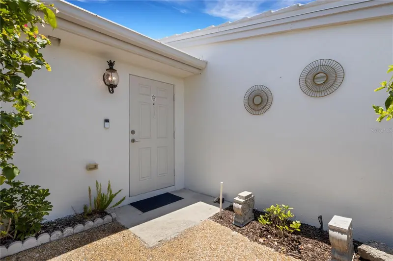 214 HOURGLASS WAY #V-4, SARASOTA, photo 5 of 88