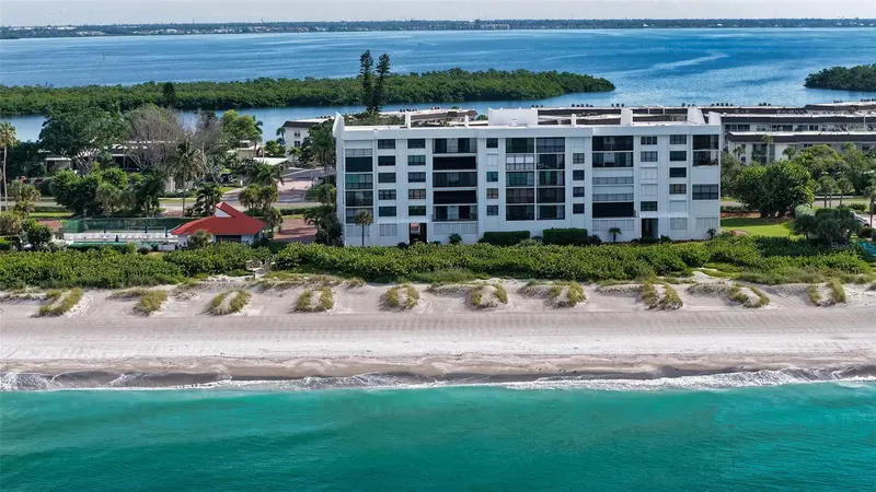 4525 GULF OF MEXICO DRIVE #204, LONGBOAT KEY