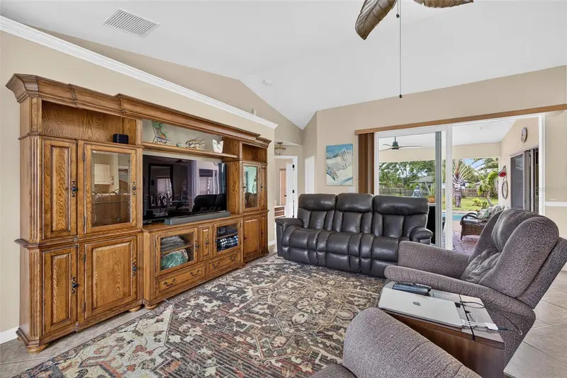 1561 SEAPORT STREET, NORTH PORT, photo 5 of 34