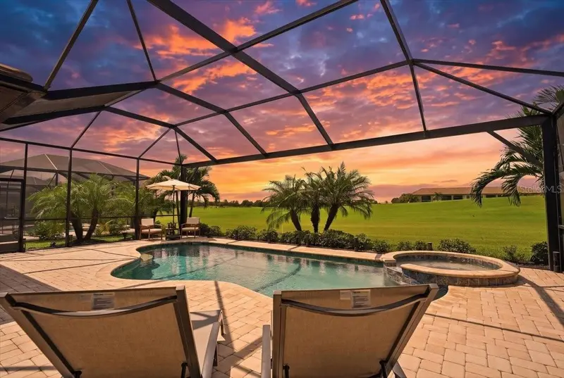 5716 CHEECH GLEN, LAKEWOOD RANCH