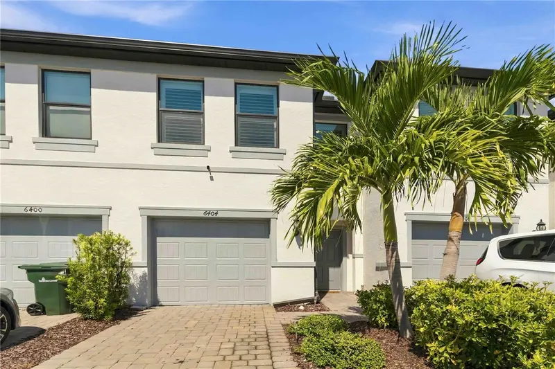 6404 SILVERSTAR DRIVE, SARASOTA