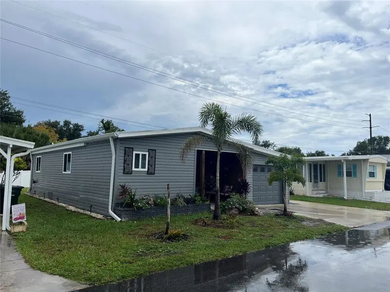 408 CERVINA DRIVE, VENICE