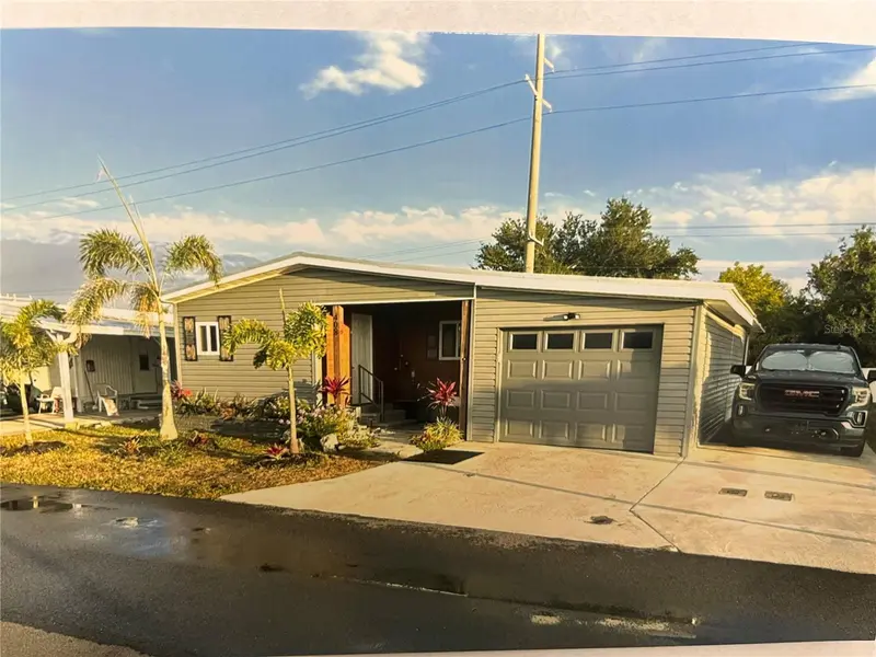 408 CERVINA DRIVE, VENICE