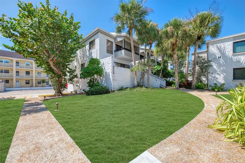 1555 TARPON CENTER DRIVE #I-161, VENICE, photo 4 of 63